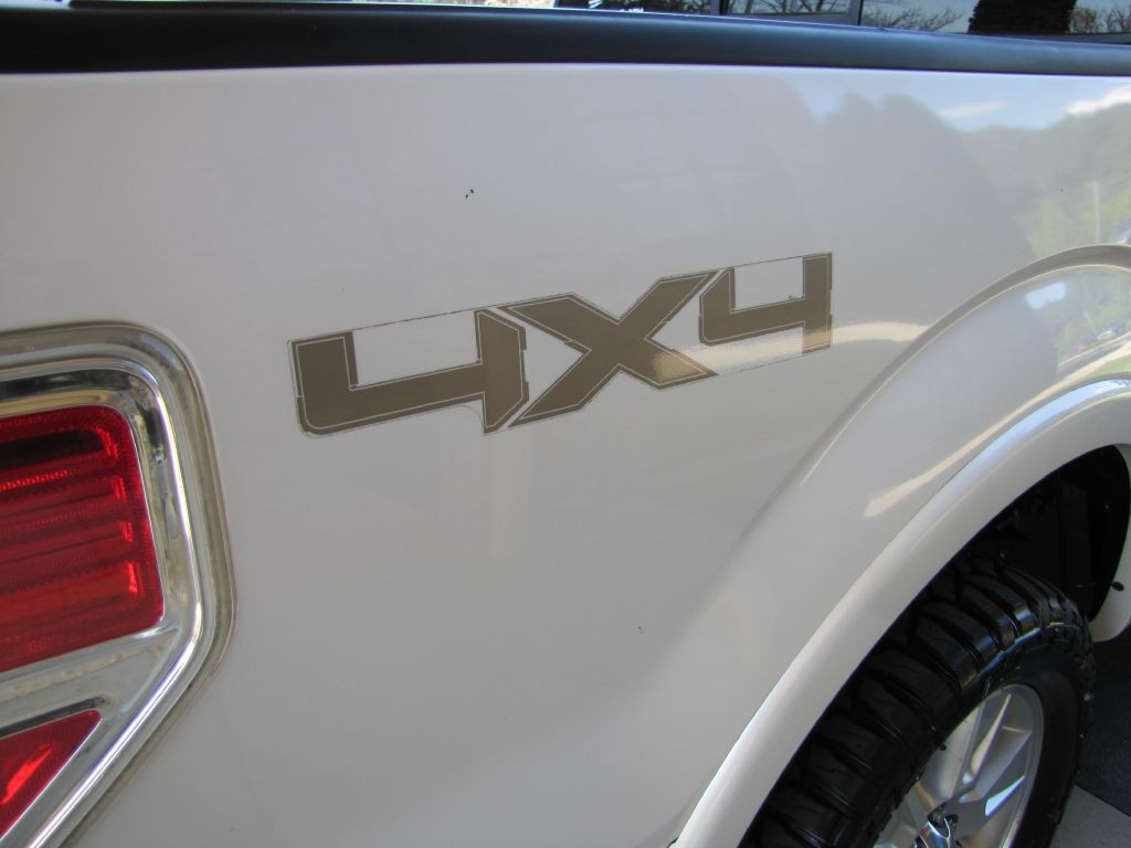 2012 Ford F-150 Image 32