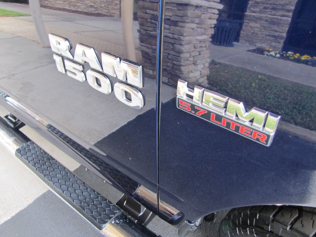 2017 Dodge Ram 1500 Image 25