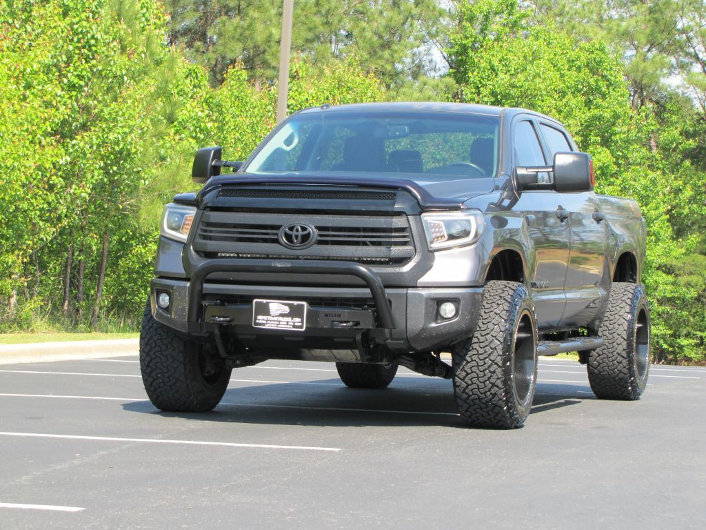 2016 Toyota Tundra Image 9