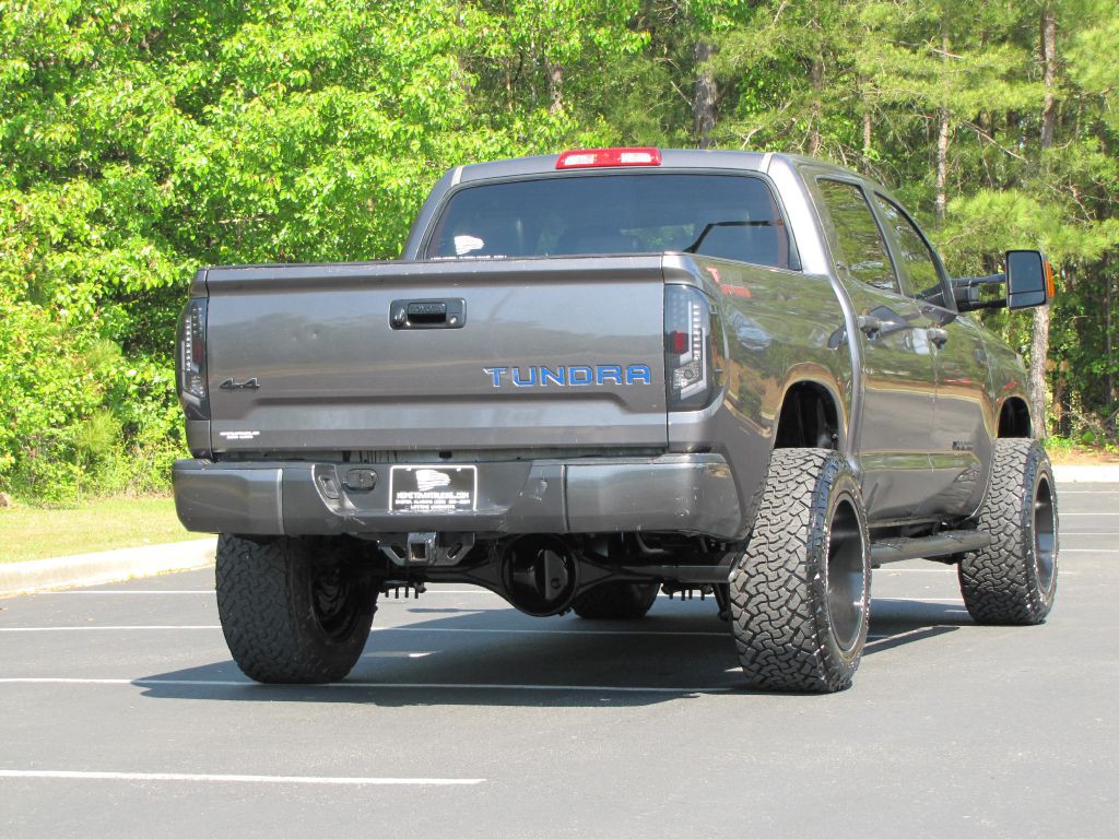 2016 Toyota Tundra Image 10