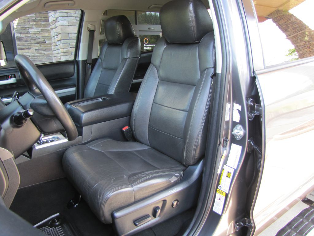 2016 Toyota Tundra Image 15