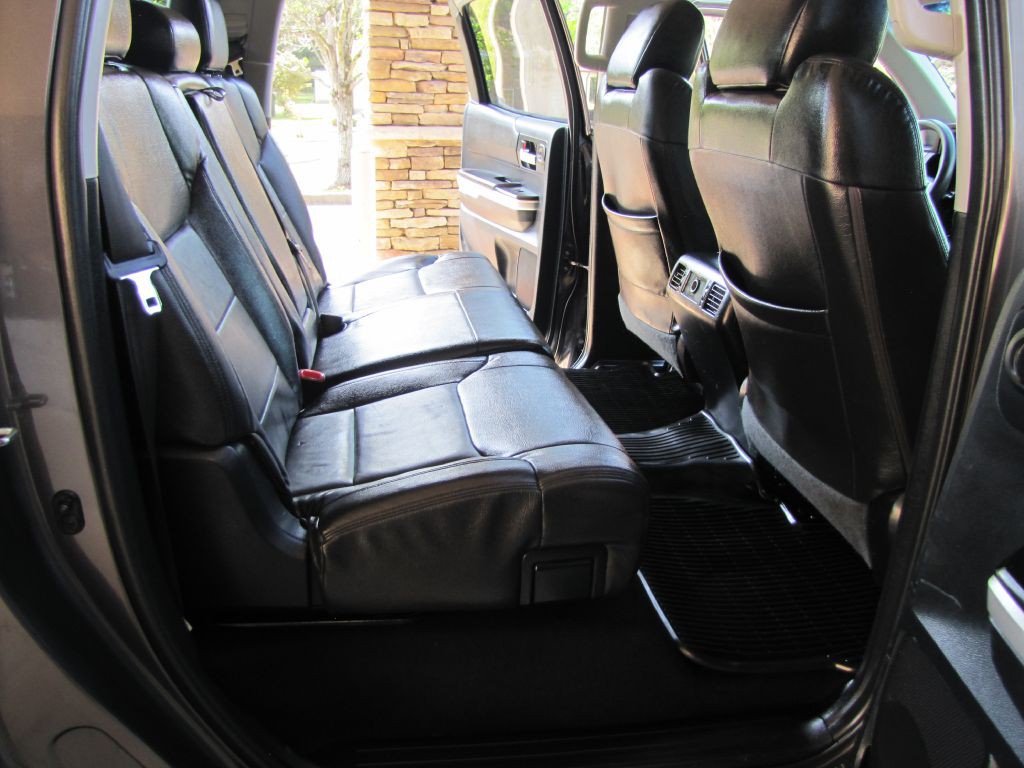 2016 Toyota Tundra Image 19