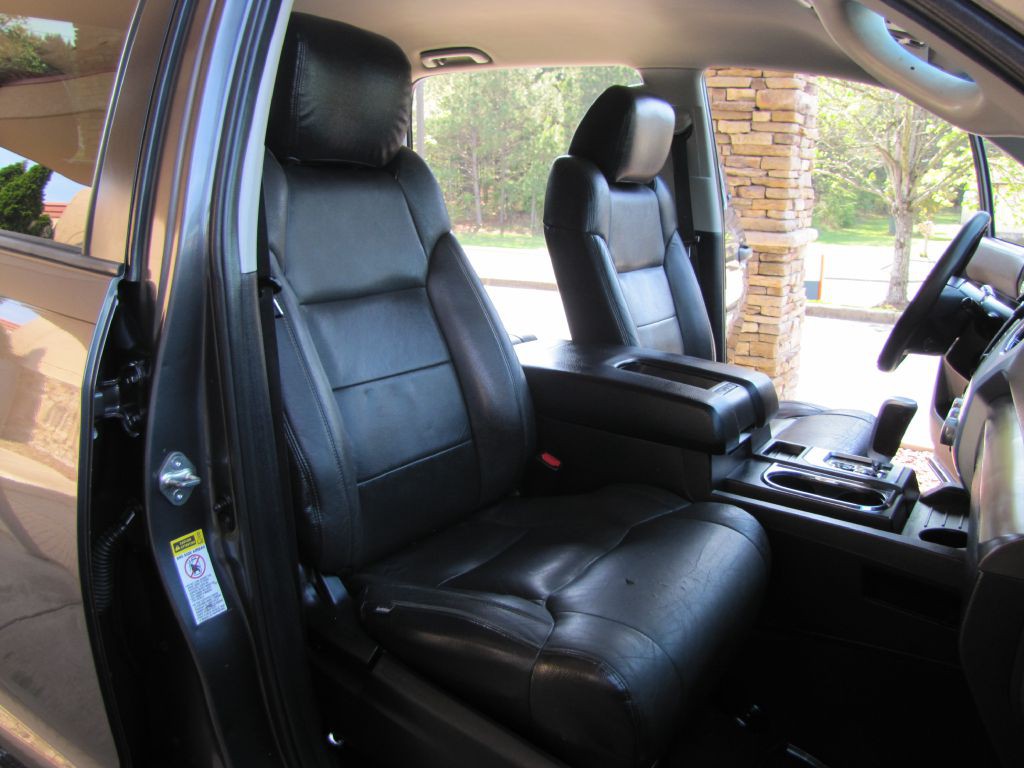 2016 Toyota Tundra Image 23