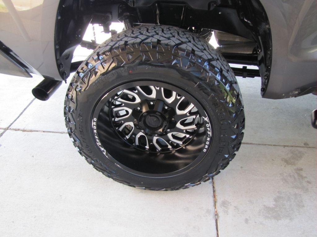 2016 Toyota Tundra Image 27