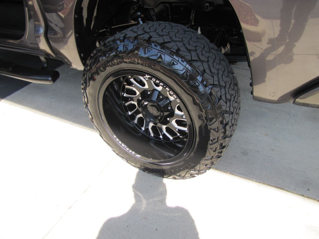 2016 Toyota Tundra Image 33