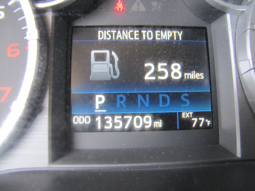 2016 Toyota Tundra Image 39