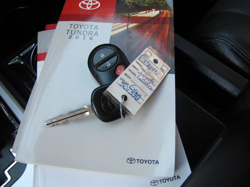 2016 Toyota Tundra Image 44