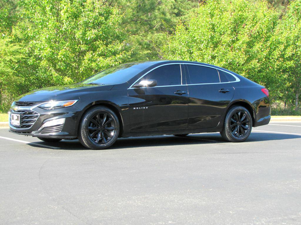 2023 Chevrolet Malibu Image 3