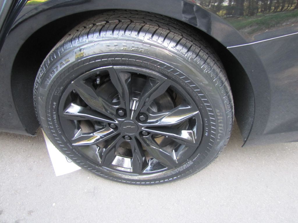2023 Chevrolet Malibu Image 28