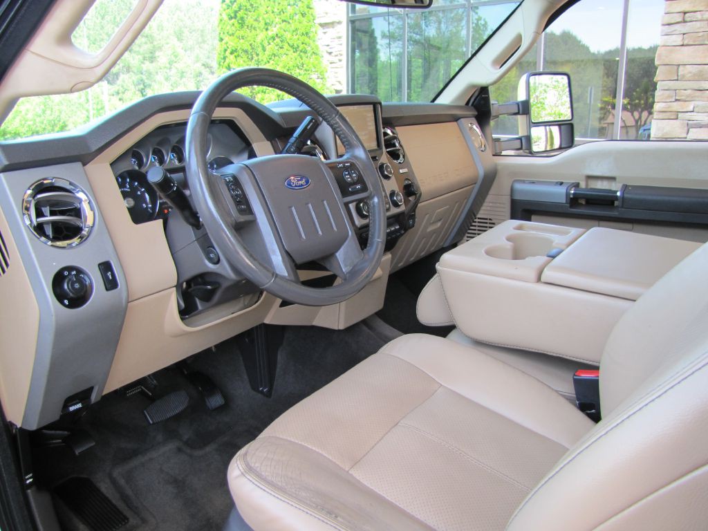 2015 Ford F-250 Image 13