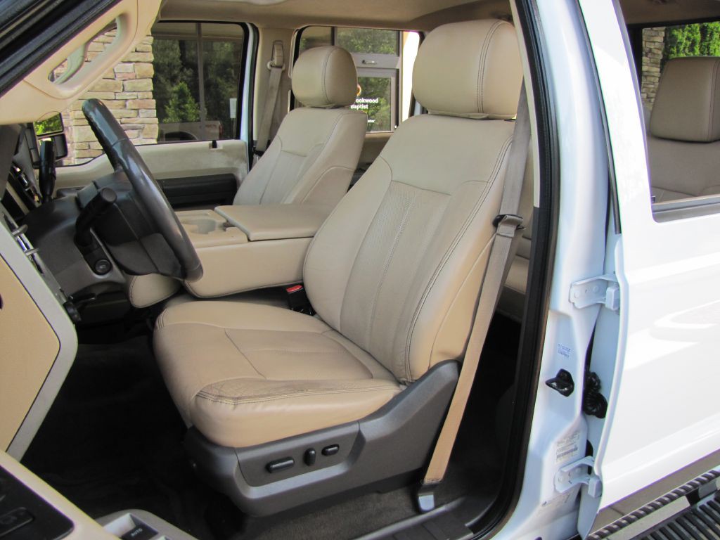 2015 Ford F-250 Image 14