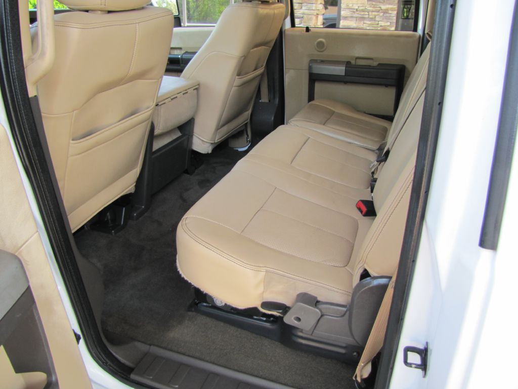 2015 Ford F-250 Image 18
