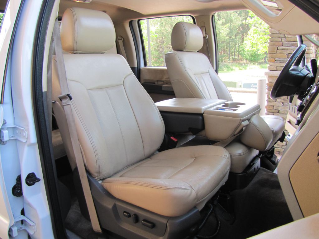 2015 Ford F-250 Image 23