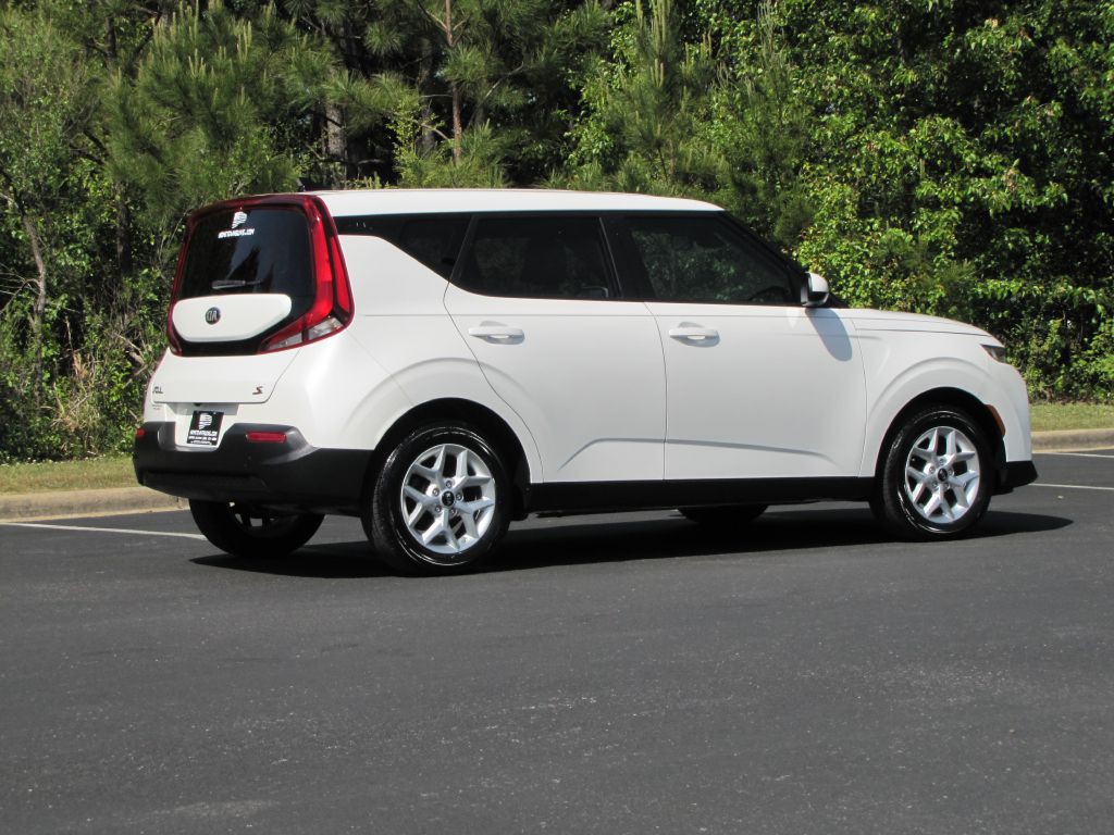 2021 Kia Soul Image 6