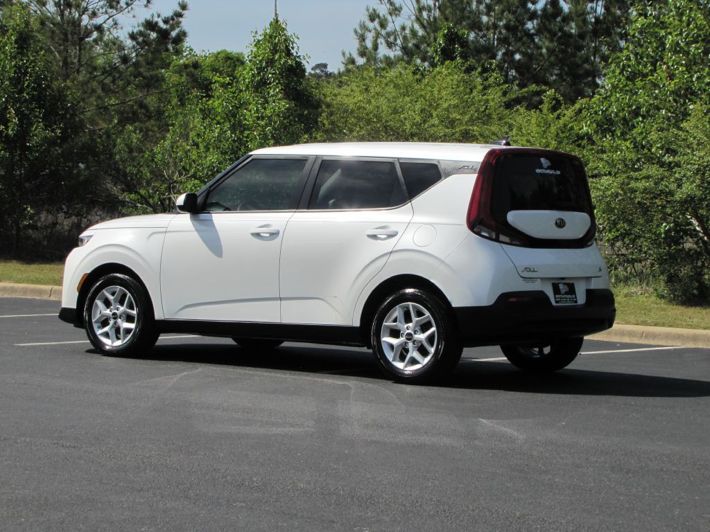 2021 Kia Soul Image 7