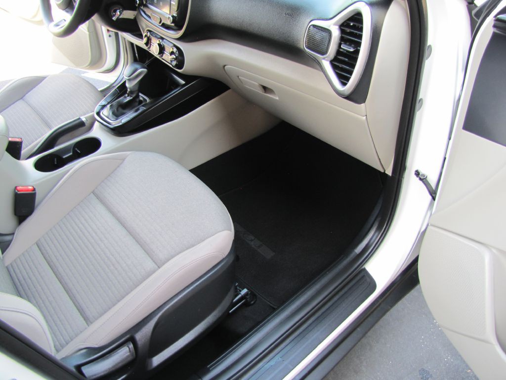 2021 Kia Soul Image 19