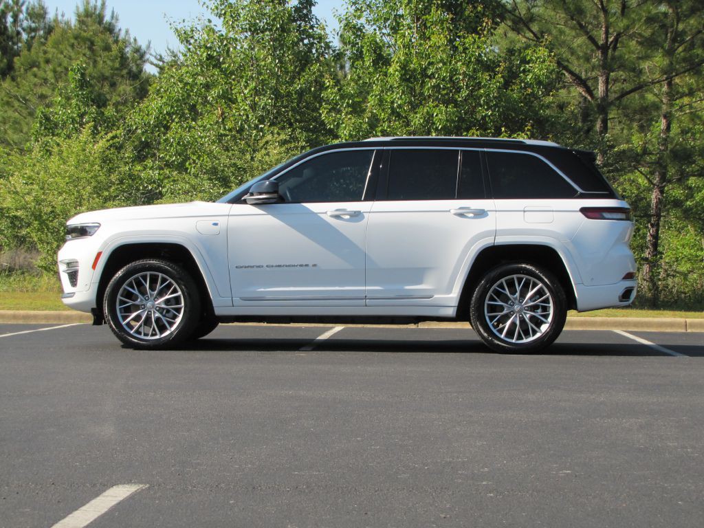 2022 Jeep Grand Cherokee Image 5