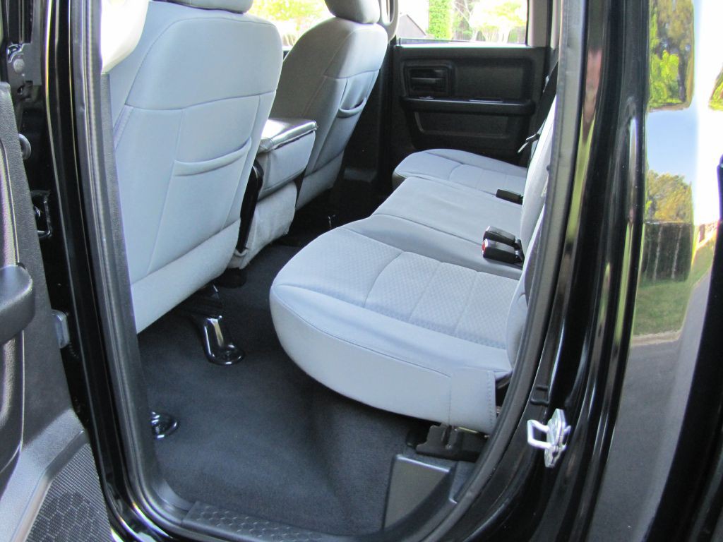 2013 Dodge Ram 1500 Image 16
