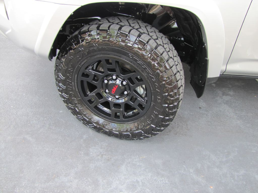 2023 Toyota 4Runner Image 32