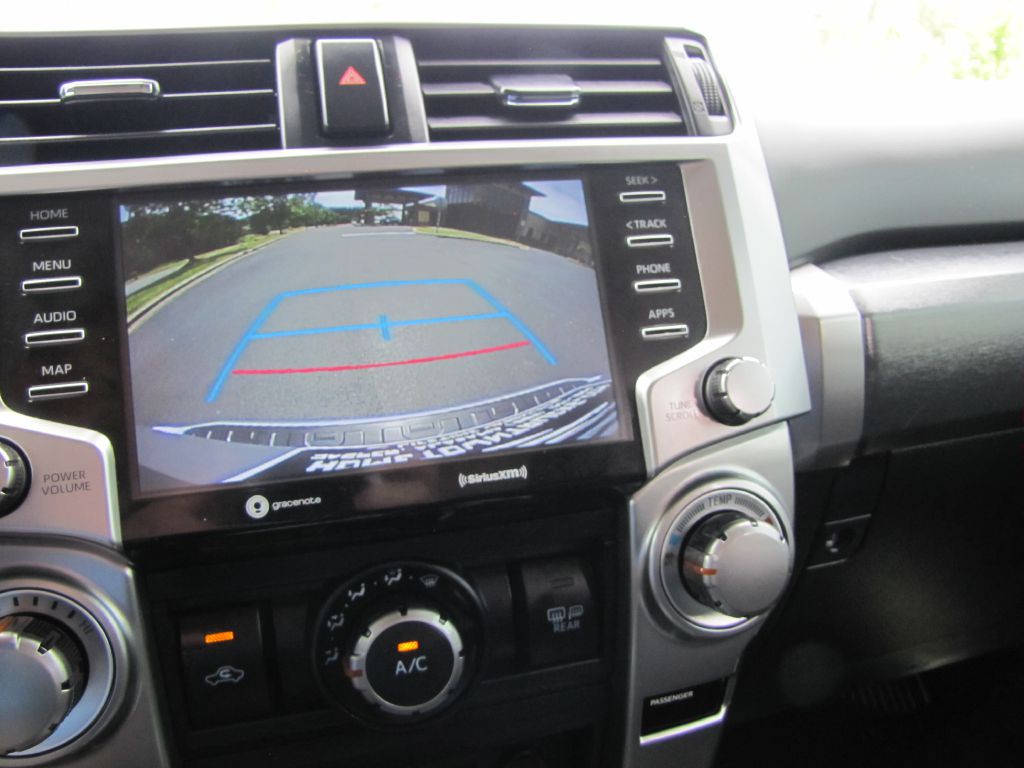 2023 Toyota 4Runner Image 38