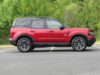 Image for 2025 Ford Bronco Outer Banks ID: 7366783