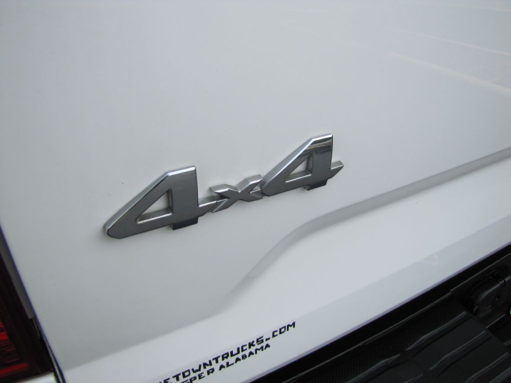 2020 Toyota Tundra Image 31