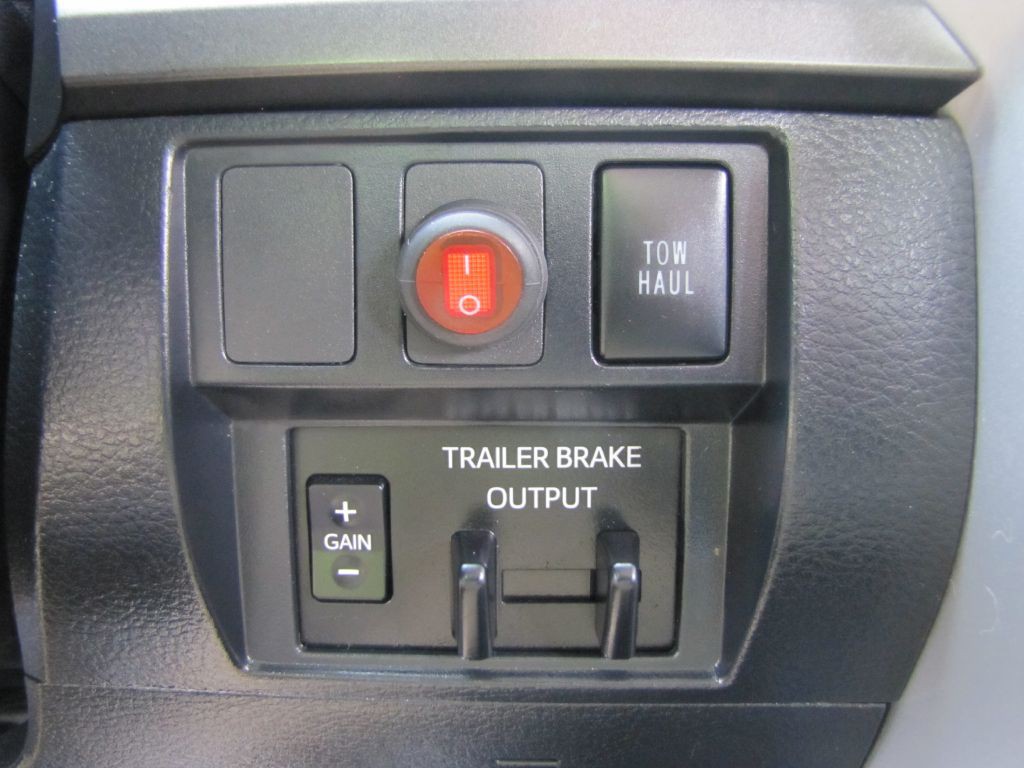 2020 Toyota Tundra Image 41