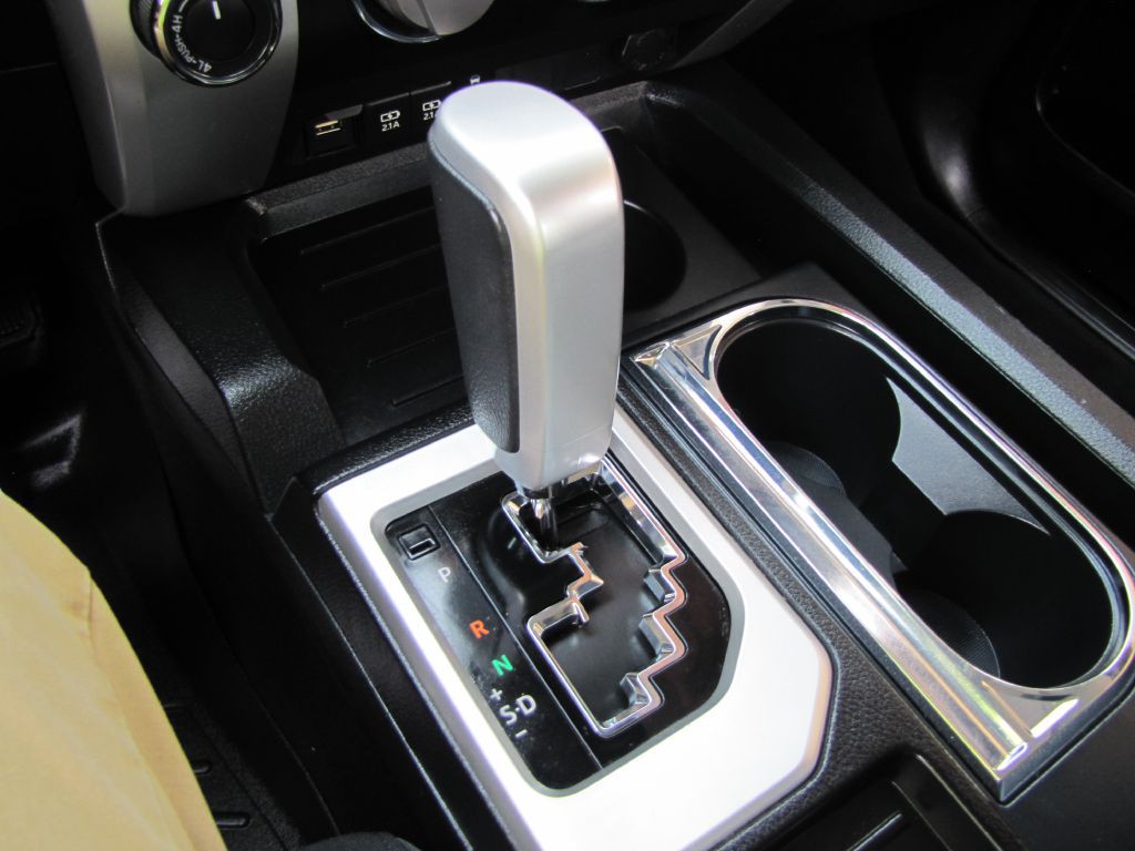 2020 Toyota Tundra Image 42