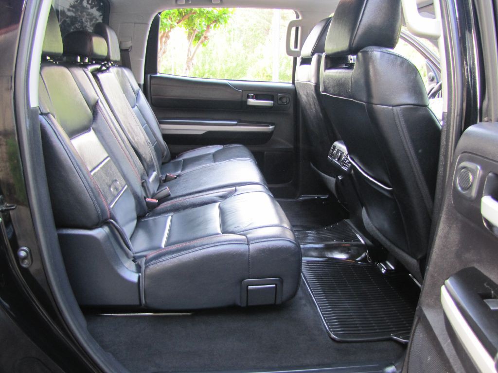 2020 Toyota Tundra Image 21