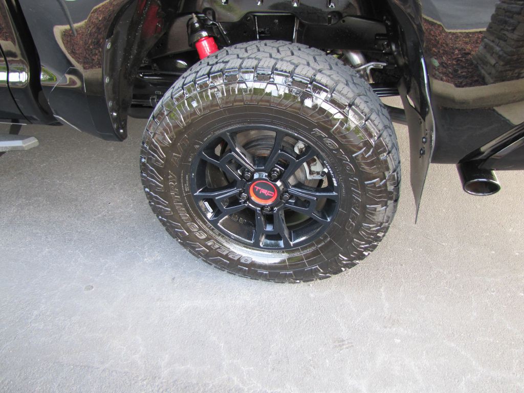 2020 Toyota Tundra Image 34