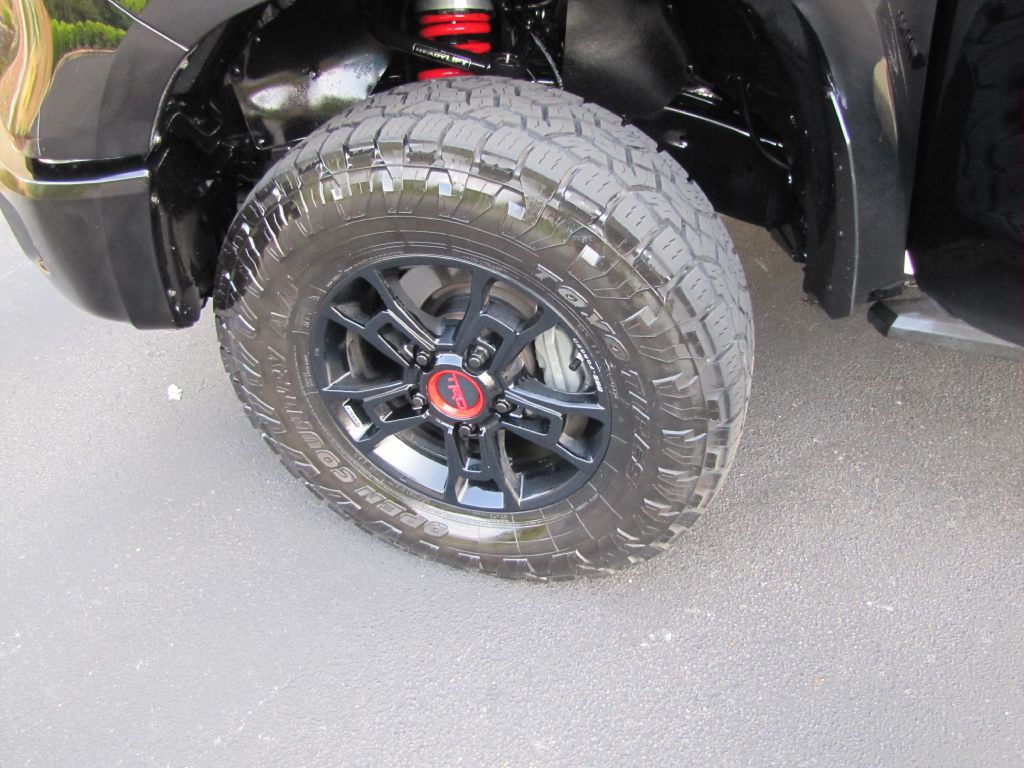 2020 Toyota Tundra Image 37