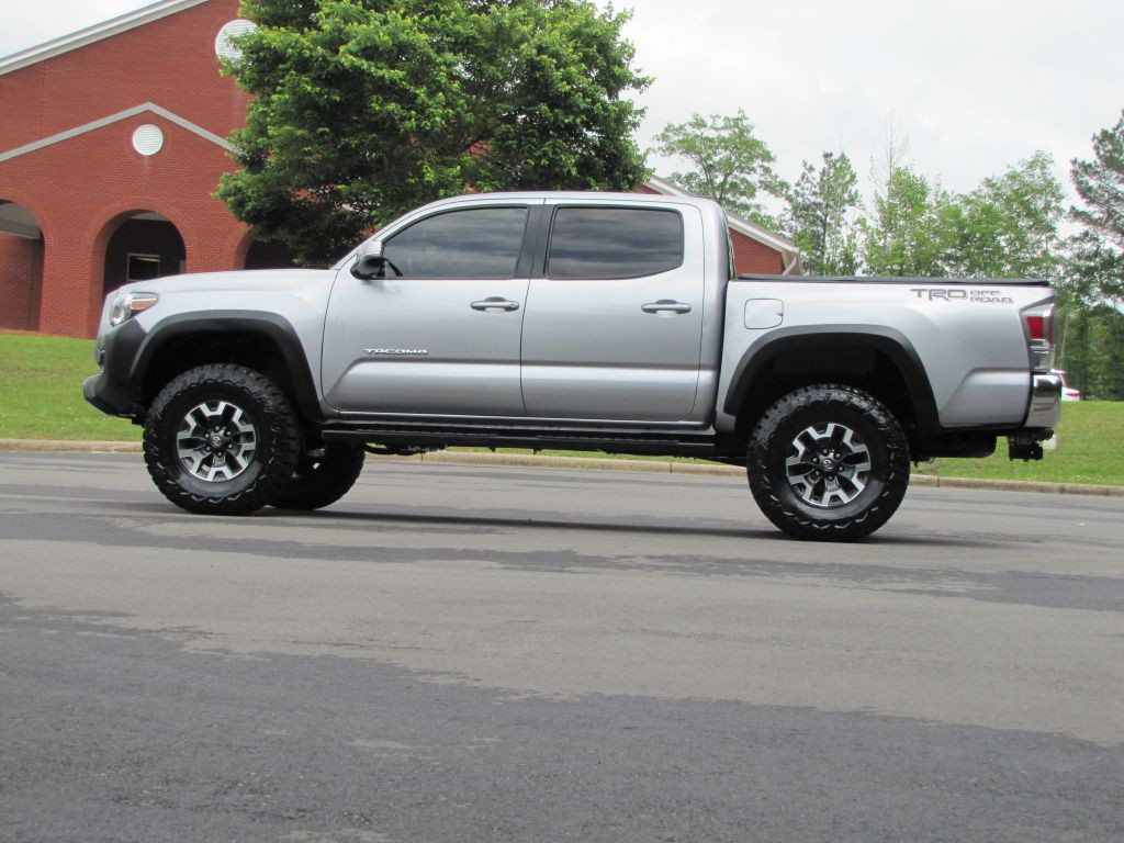 2020 Toyota Tacoma Image 5