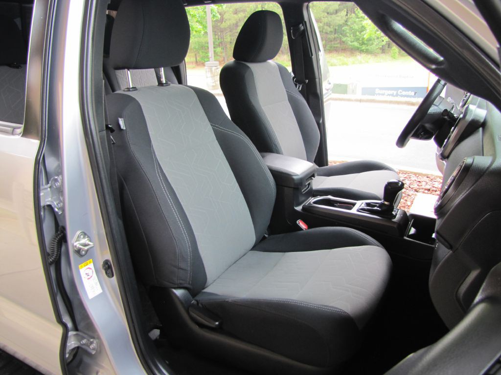 2020 Toyota Tacoma Image 23