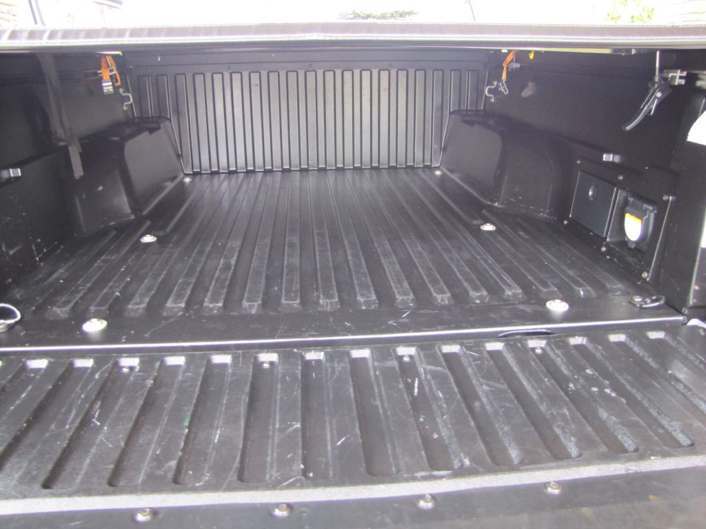 2020 Toyota Tacoma Image 32