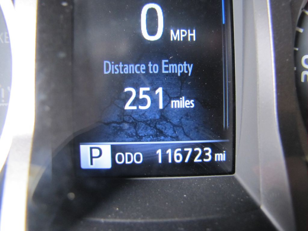 2020 Toyota Tacoma Image 39