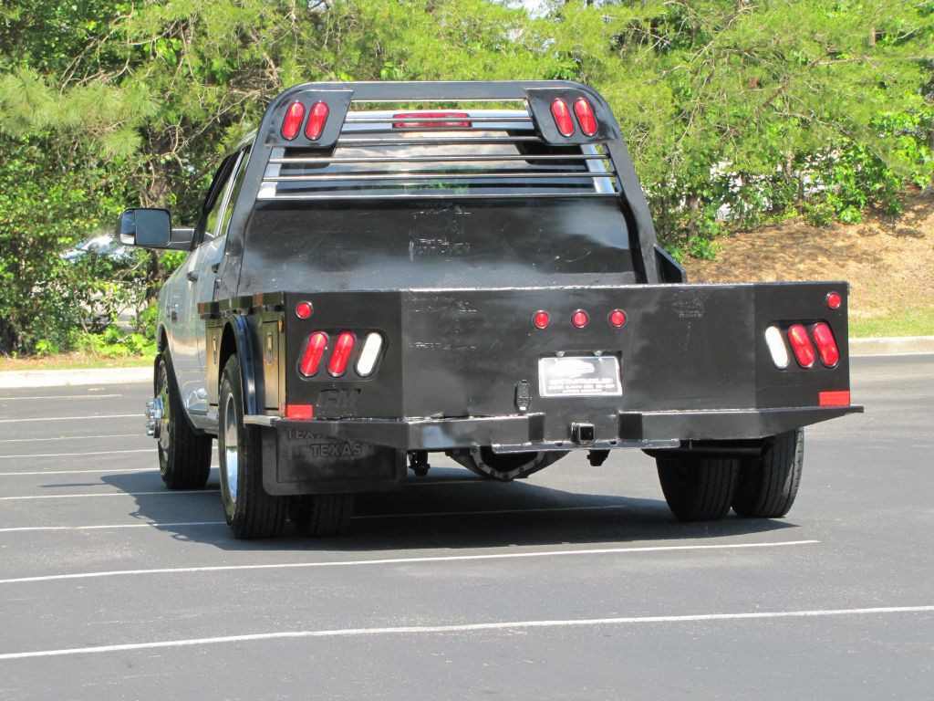 2011 Dodge Ram 3500 Image 9