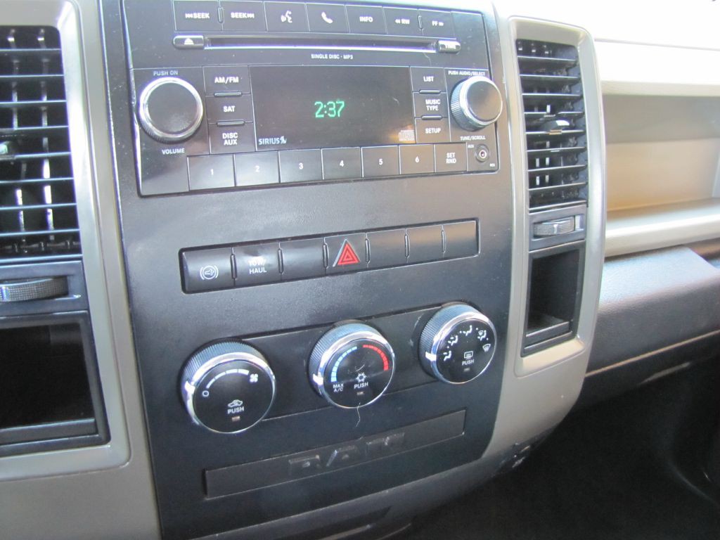 2011 Dodge Ram 3500 Image 36