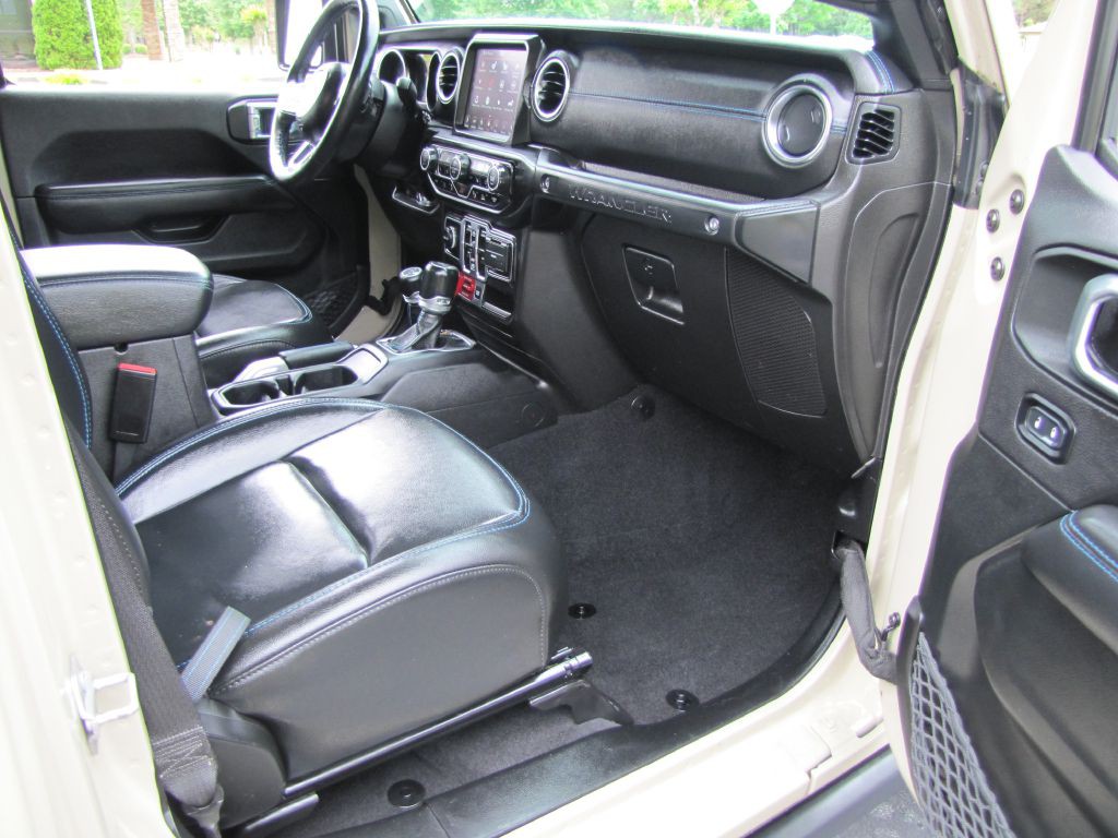2022 Jeep Wrangler Unlimited Image 13