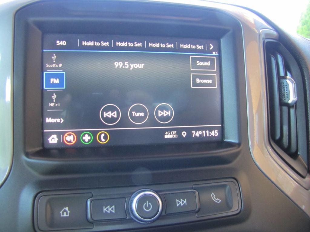 2022 Chevrolet Silverado 1500 Image 39