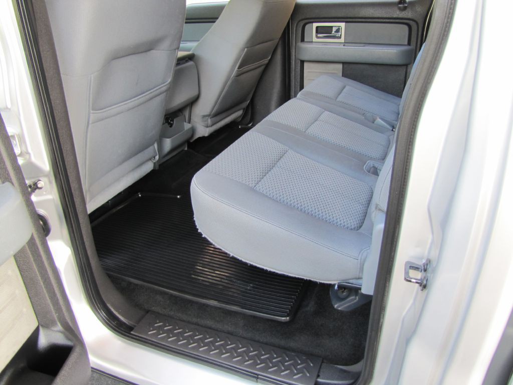 2011 Ford F-150 Image 18