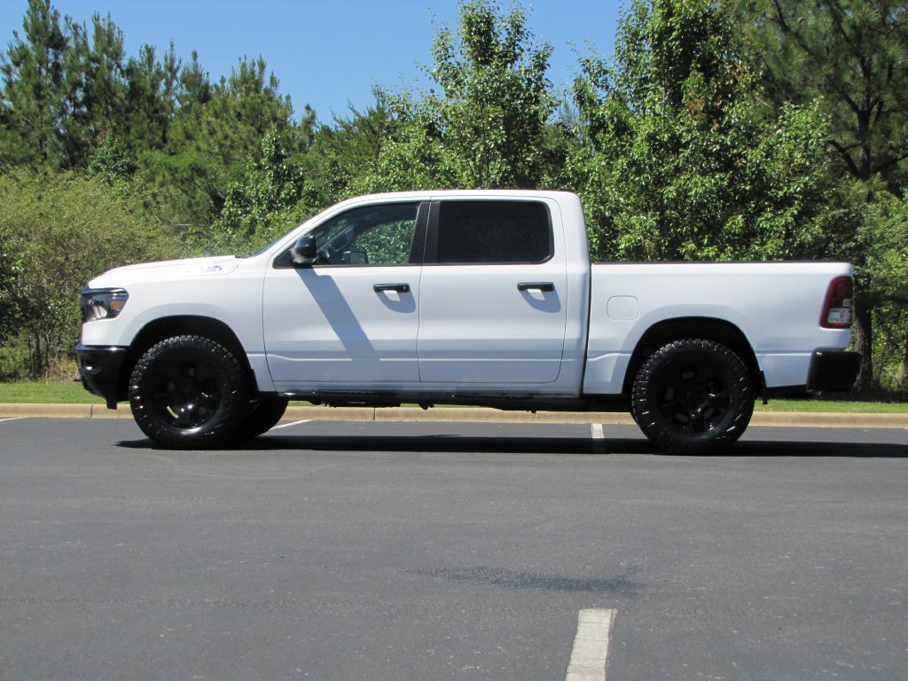 2023 RAM 1500 Image 5
