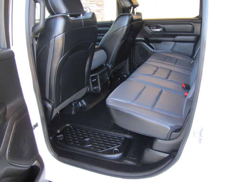 2023 RAM 1500 Image 17