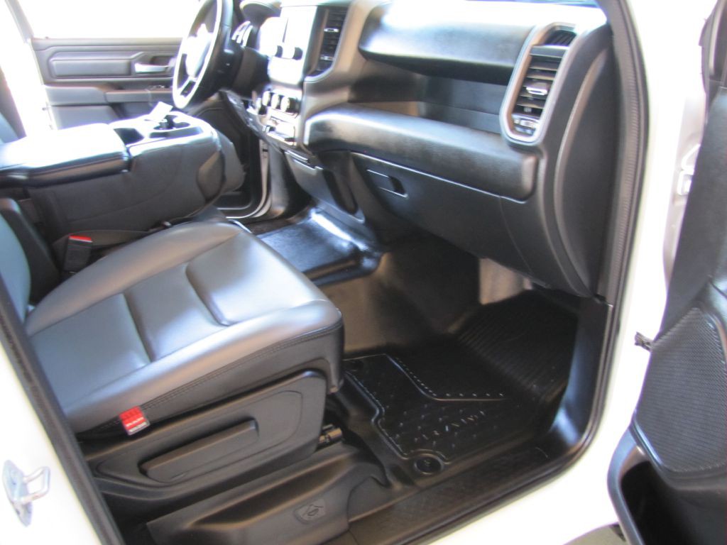 2023 RAM 1500 Image 21
