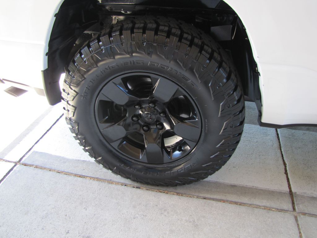 2023 RAM 1500 Image 27