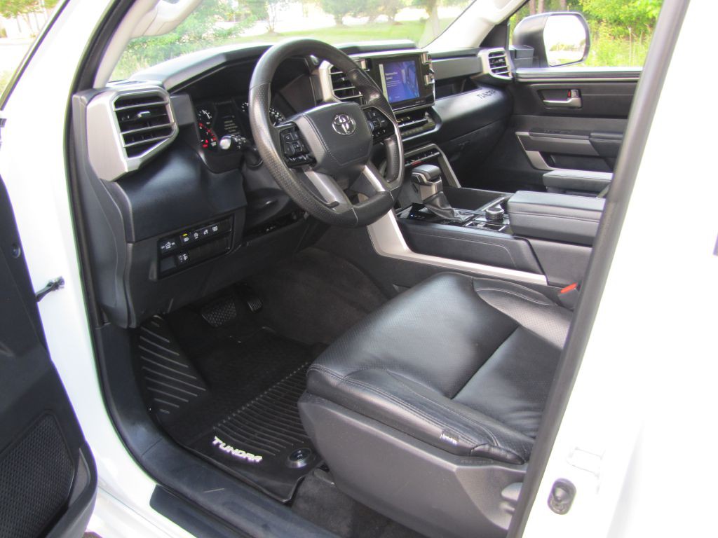 2023 Toyota Tundra Image 13