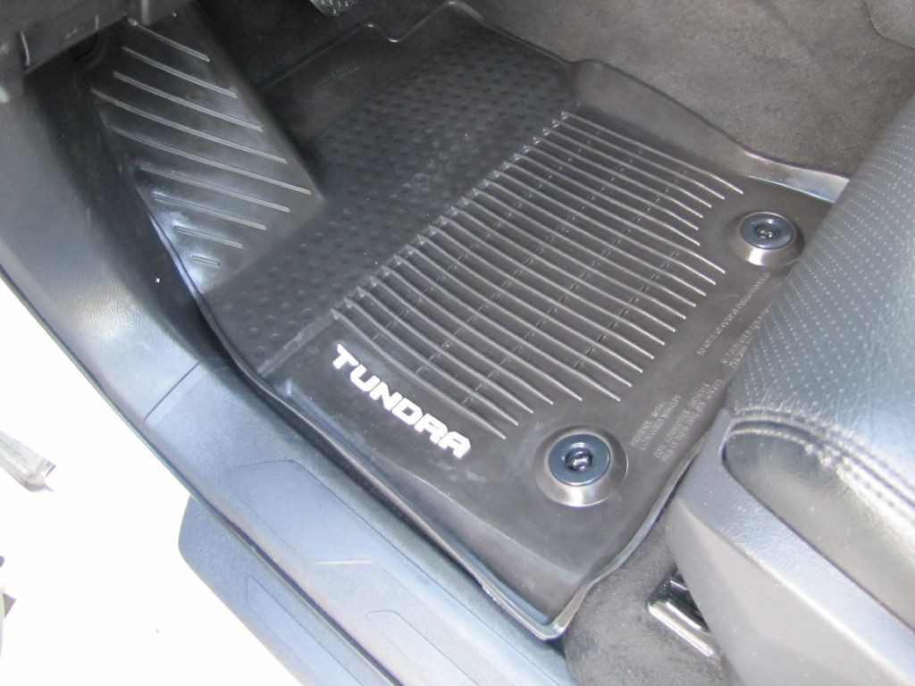 2023 Toyota Tundra Image 15