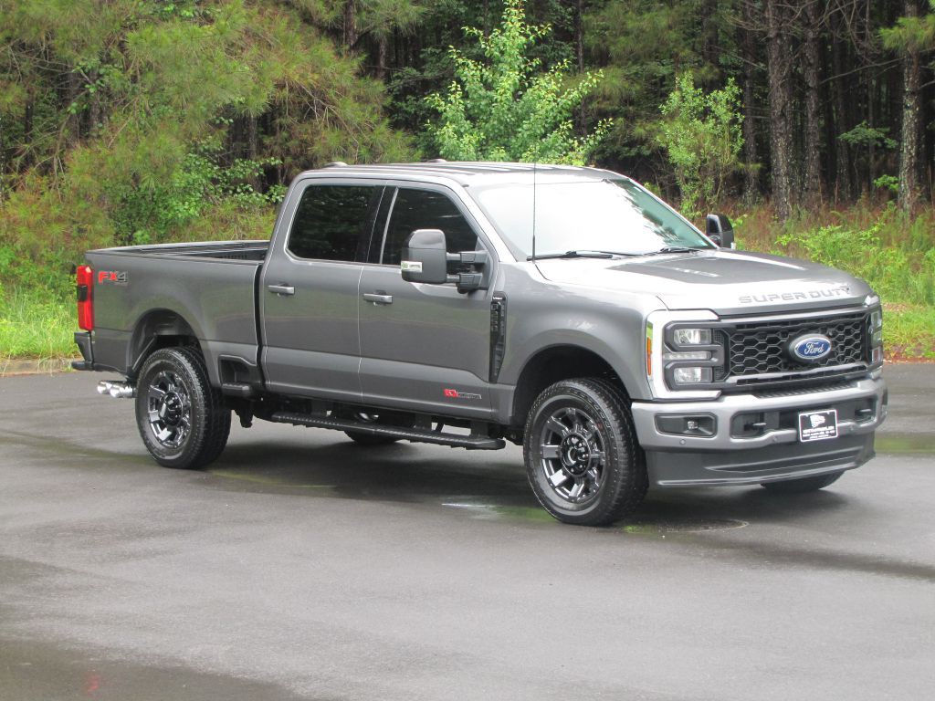 2024 Ford F-250 Image 3
