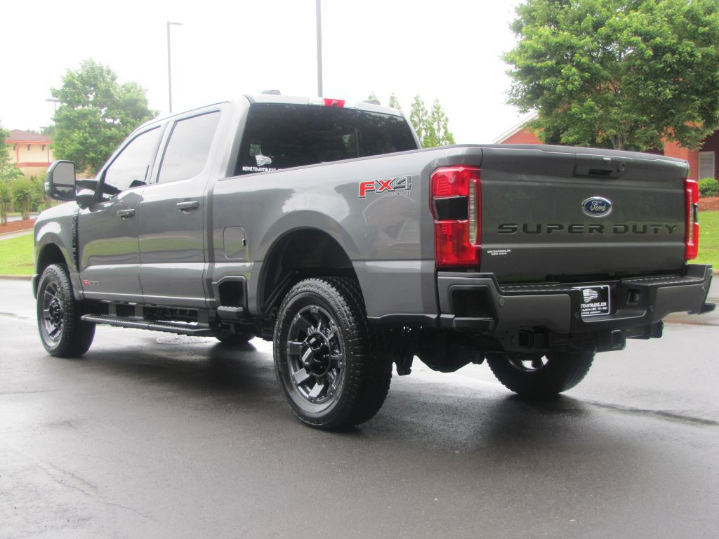 2024 Ford F-250 Image 8