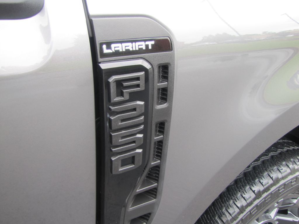 2024 Ford F-250 Image 20