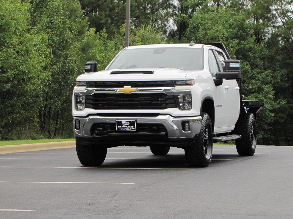 2024 Chevrolet Silverado 1500 Image 8